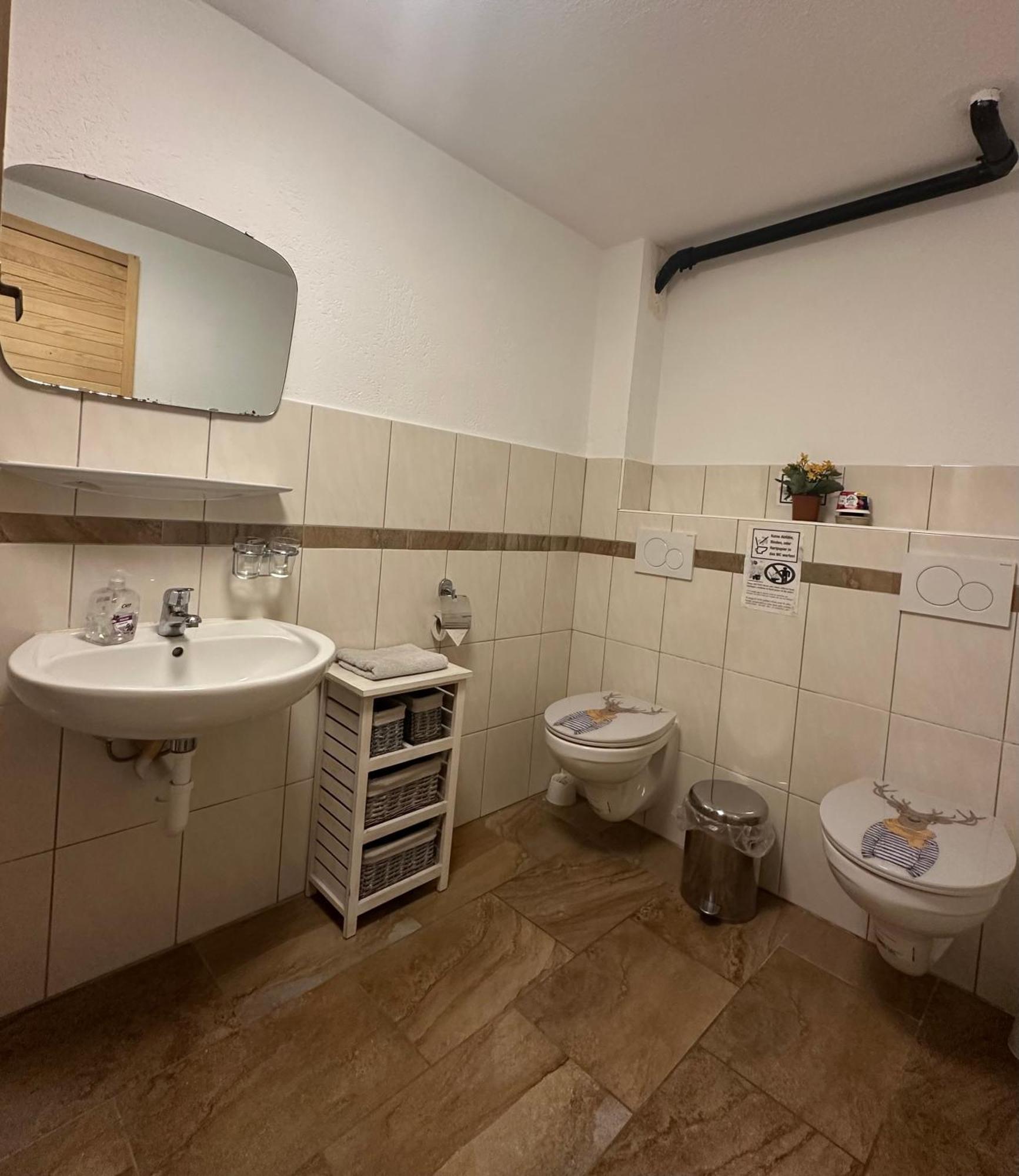 Holiday House Laerchenheim Saas-Balen Екстер'єр фото